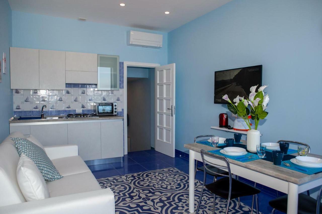 Ferienwohnung Il Borgo Antico Sorrento Sea View Exterior foto