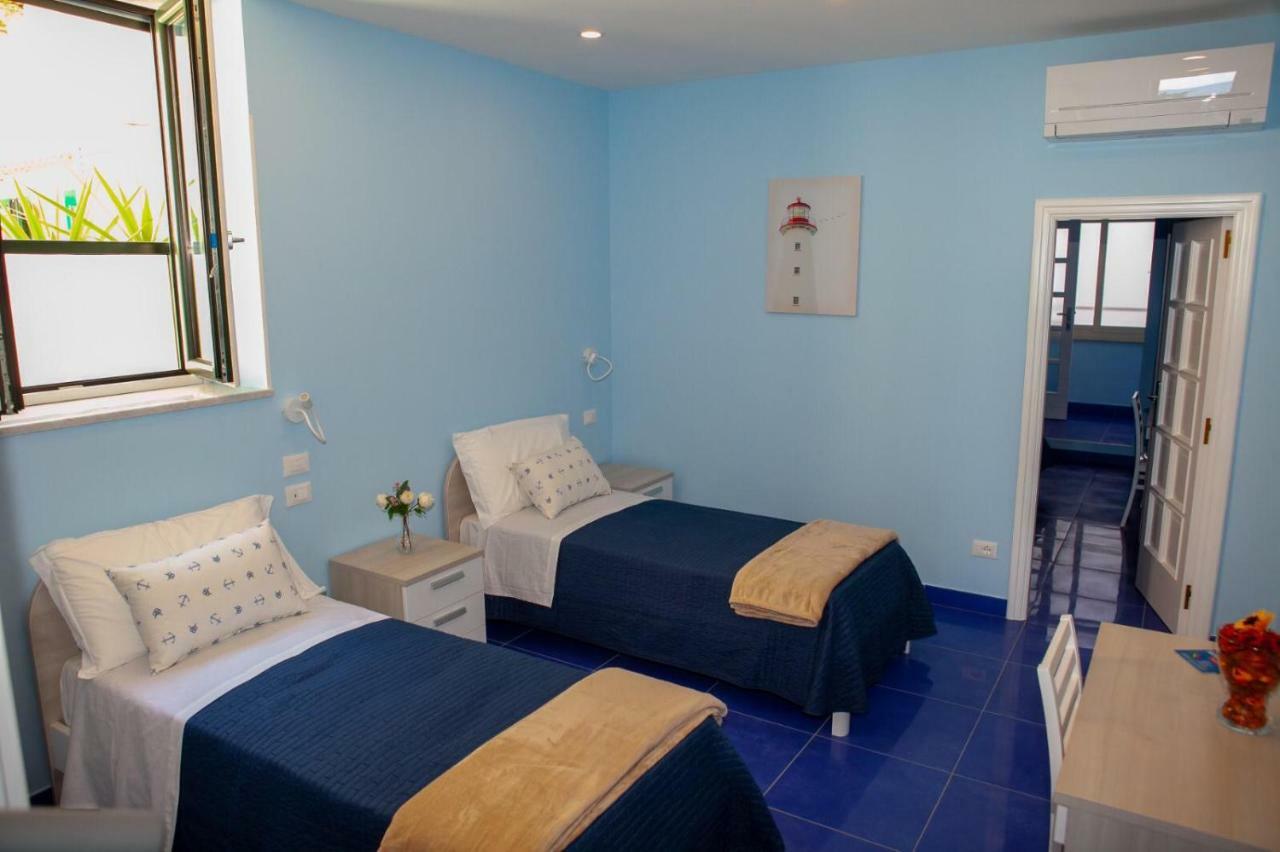 Ferienwohnung Il Borgo Antico Sorrento Sea View Exterior foto