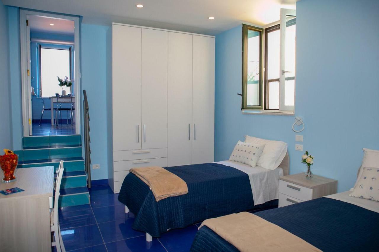 Ferienwohnung Il Borgo Antico Sorrento Sea View Exterior foto